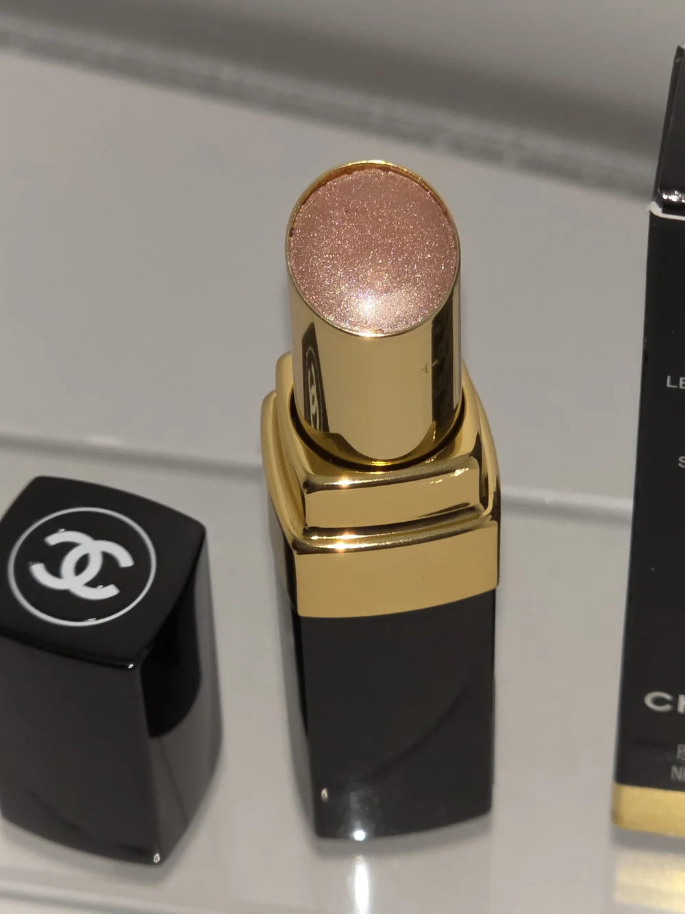 ORIGINAL CHANEL Rouge Coco Shine Hydrating Sheer Lipshine - 41 Canotier